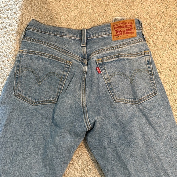 Levi’s 501 Skinny Jean - Picture 4 of 6